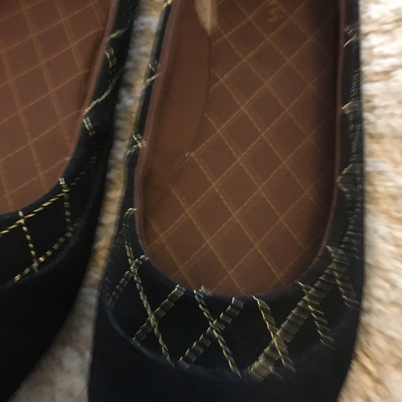 Black Suede Flats & Gold-detailing - Picture 3 of 3